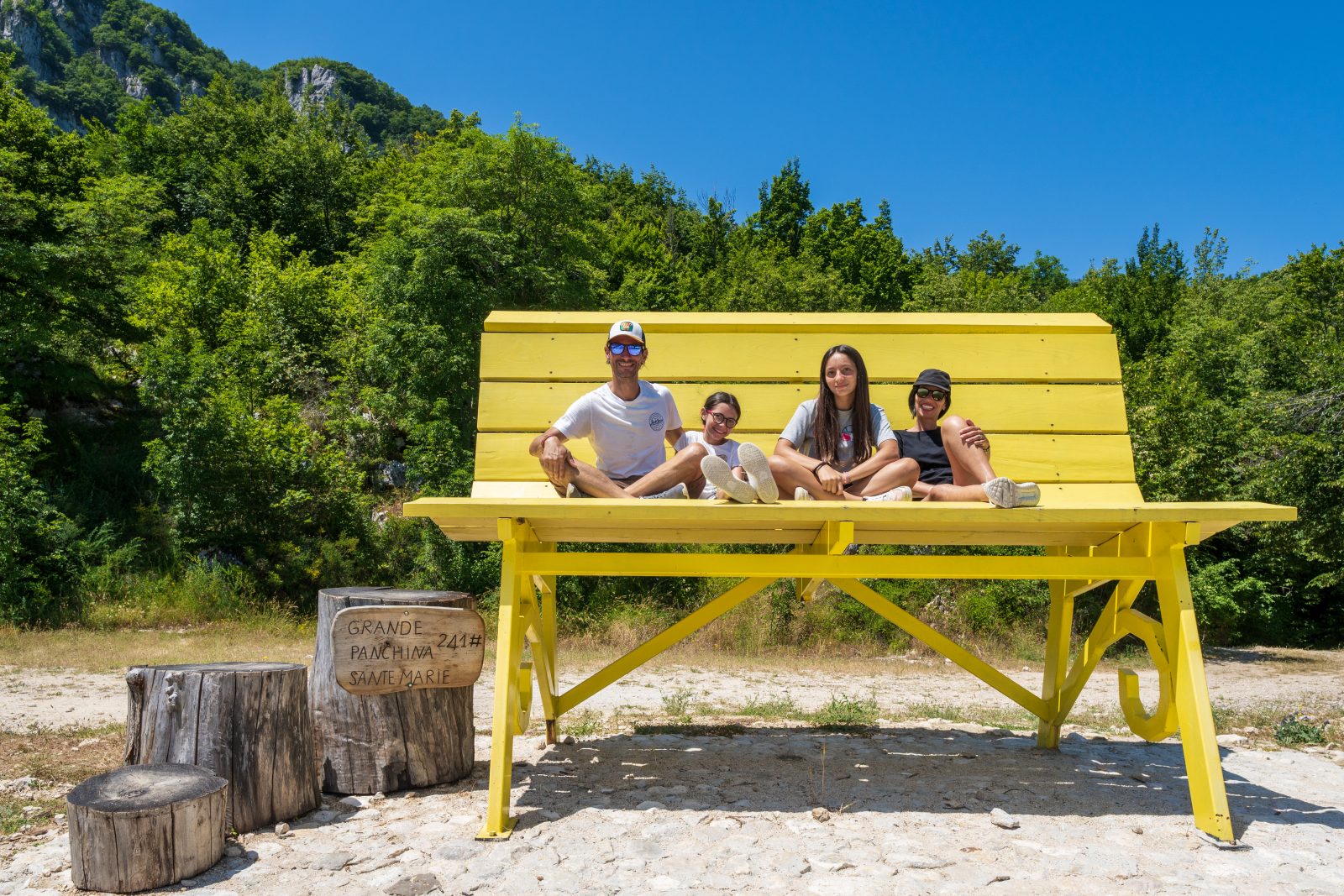 Sante Marie Big Bench